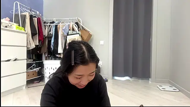 Pokazy przed kamerką – SweetMiaXO