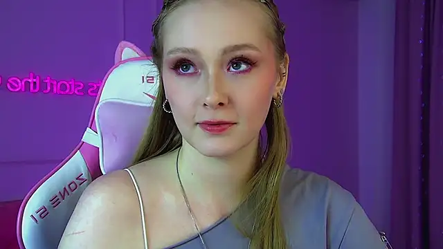 AgataFoxley – webcam-show