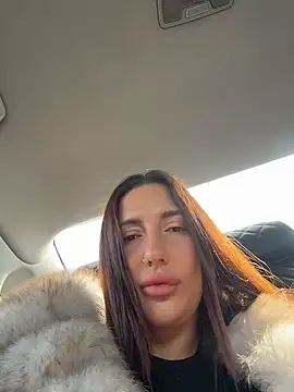 AleksandraRich Chat XXX in diretta