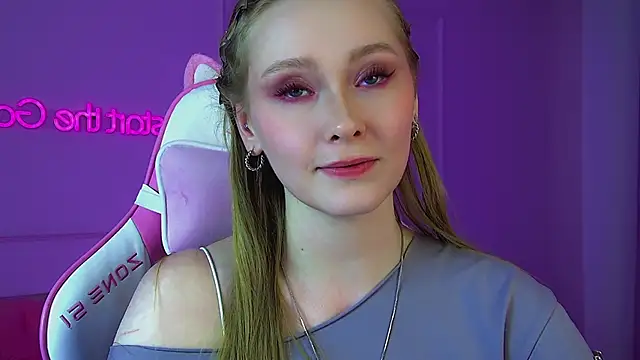 AgataFoxley Chat XXX in diretta