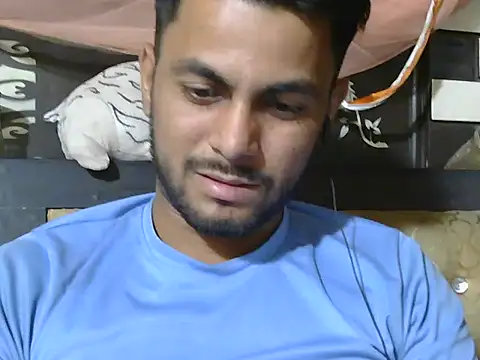 Stubborndesiboy élő XXX-chatje