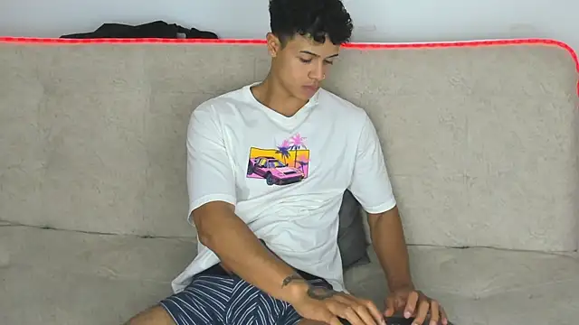 _Alex_Colton's Live XXX Chat