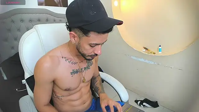 denis_winslow Webcamshow