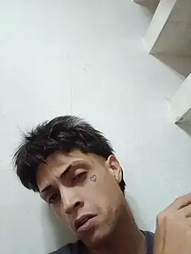 CubaxxxPeneGrande Show Webcam