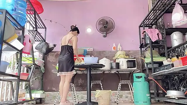 Онлайн чат XXX LinhChi_9x