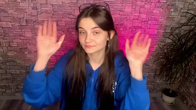 Živý XXX chat may_rollins