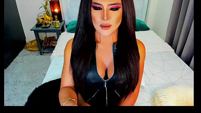 MissTyraxx 网络视讯表演