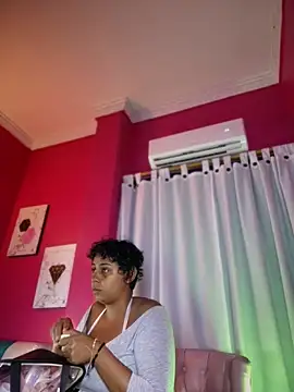 SamaraDesire: απευθείας συνομιλία ΧΧΧ