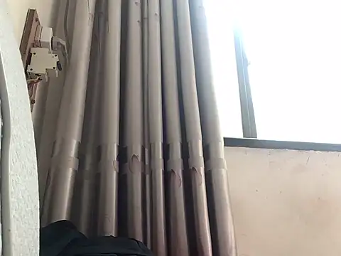 yaocaobi8 Webcam Show