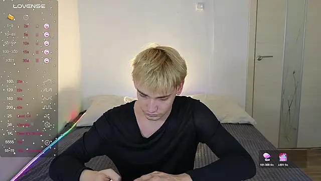 Julian_wins 在線直播表演