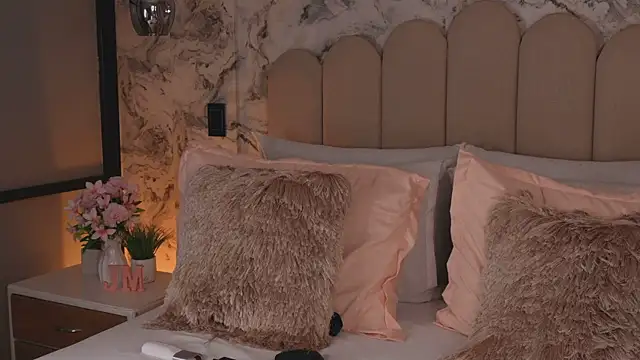 دردشة JessicaMason الجنسية المباشرة