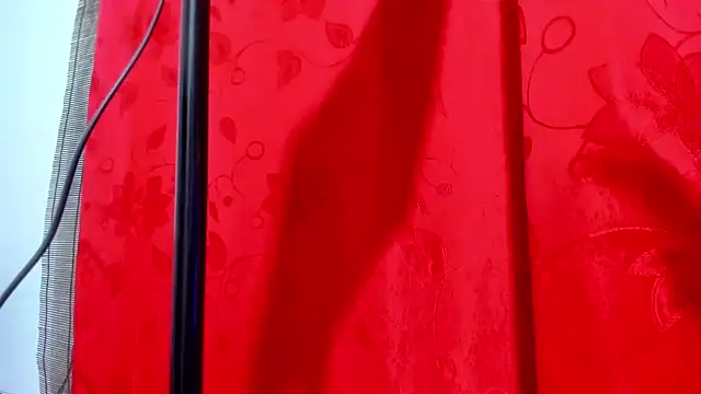 แชท XXX สดของ Suxan_White_