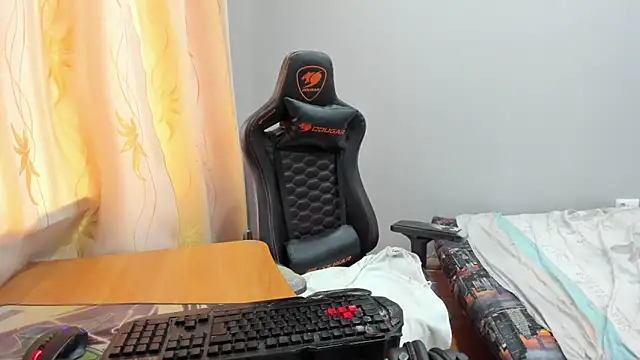 Вебкам-шоу iliaskrislove