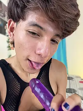 Jules_zzz – Naživo XXX chat