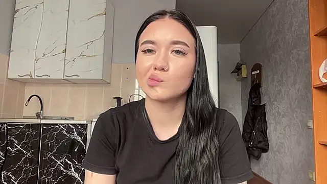 دردشة Sofi_Funny الجنسية المباشرة