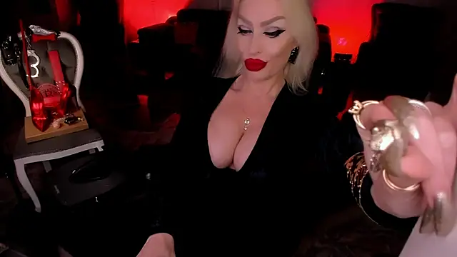 FinDomGod Live XXX-chat