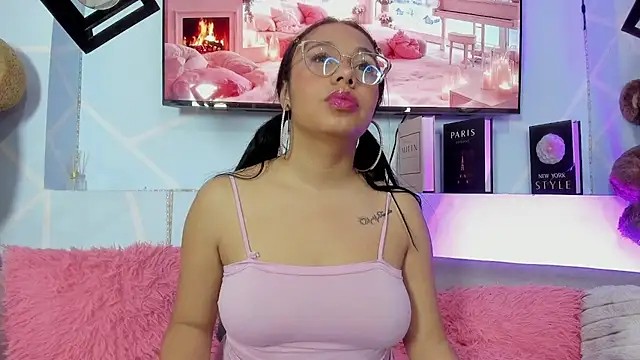 amy_noa – Live XXX-chat