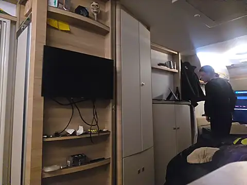 Chat +18 de Ebinator666 ao vivo