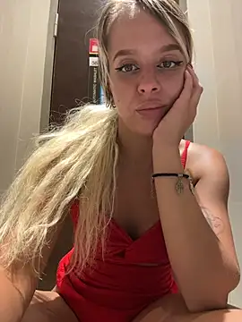 LikaCat Pertunjukan Webcam