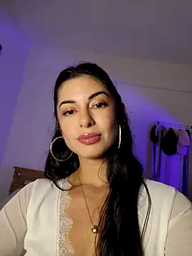 latinkieraのライブXXXチャット