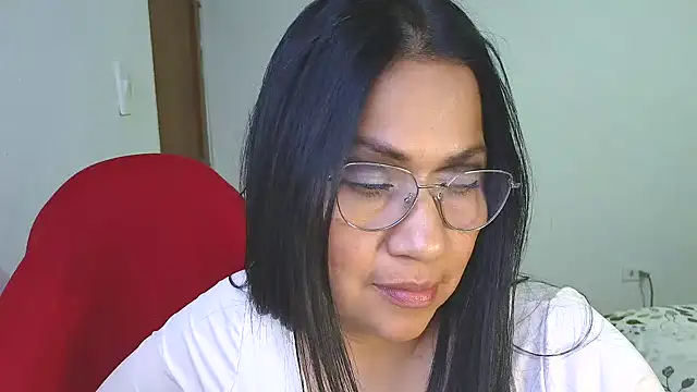 دردشة LissafeetHott الجنسية المباشرة