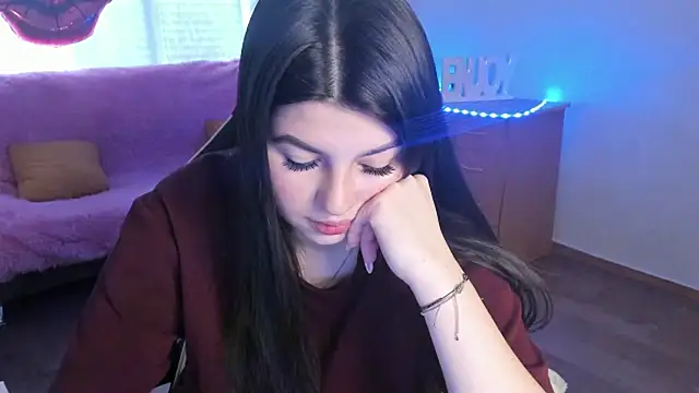 KisaModel 即時 XXX 聊天