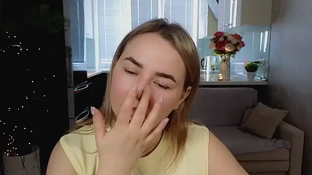 Mira_Mermayd Adlı Modelin Canlı XXX Sohbeti