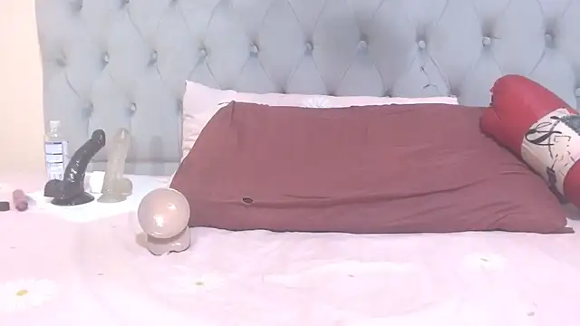 massive_booty25 webkamerás műsora