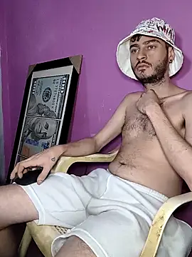 bigcockwhite777 网络视讯表演