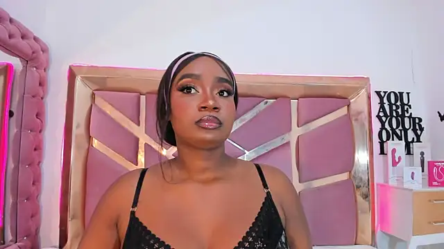 Britanymooree Live XXX Chat