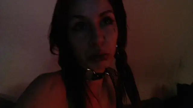 silly_sillyia élő XXX-chatje