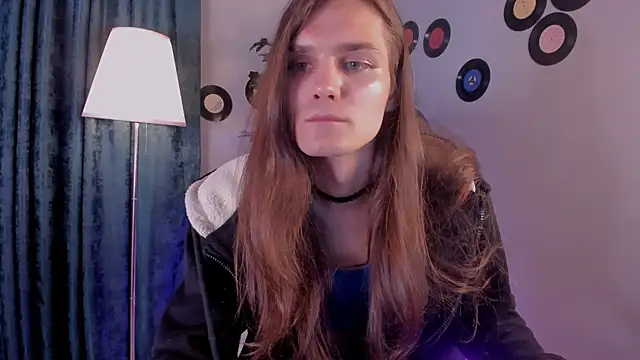 WillFobos Adlı Modelin Canlı XXX Sohbeti