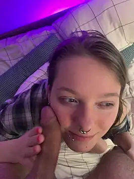 Show de VesnaCrystal na webcam