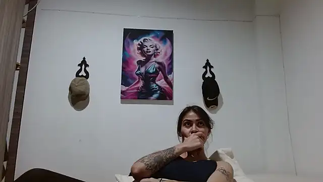 Czat XXX na żywo – Crystal_Star_