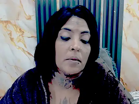 Indiancatz2 – Naživo XXX chat