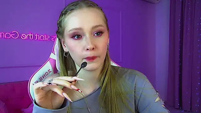 AgataFoxley's Live XXX Chat