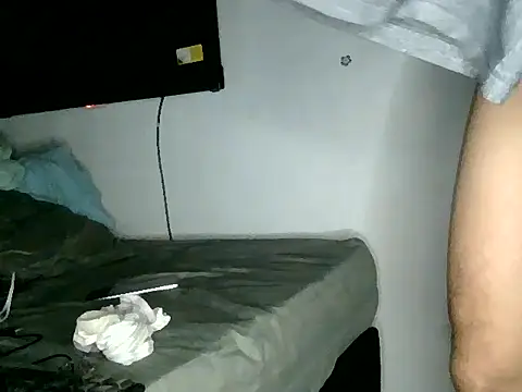 MOPRI1988 Show in webcam