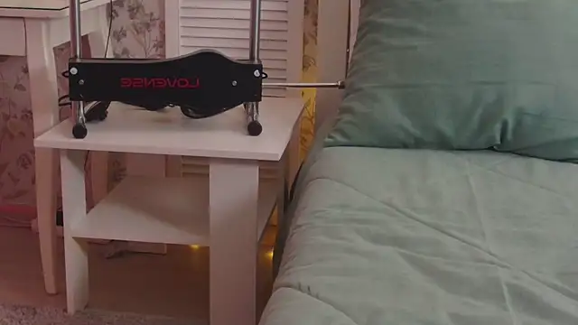 Wendy-Darling: διαδικτυακό σόου στην κάμερα