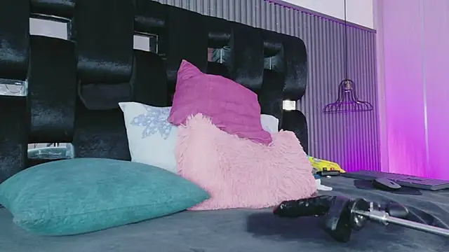 levana1's Webcam Show