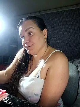 Zuleyka_69 webkamerás műsora