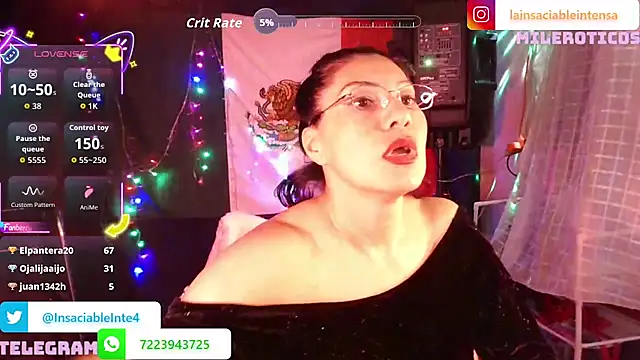 Živý XXX chat LaInsaciableIntensa