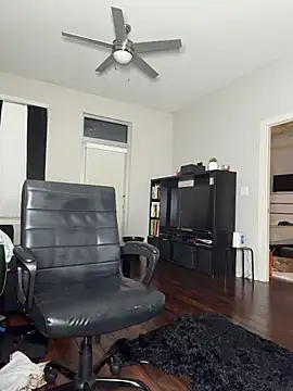 TilaTotti লাইভ XXX চ্যাট