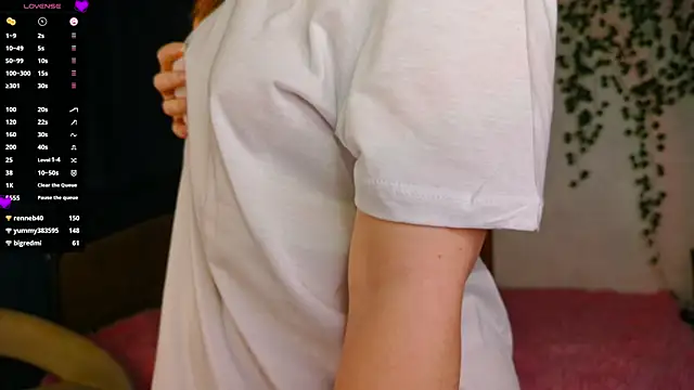 VoidElaris: онлайн-секс-чат