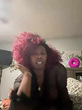 sanai_love Show in webcam