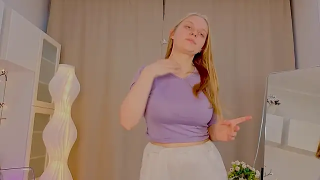 AlicaCohill's Live XXX Chat