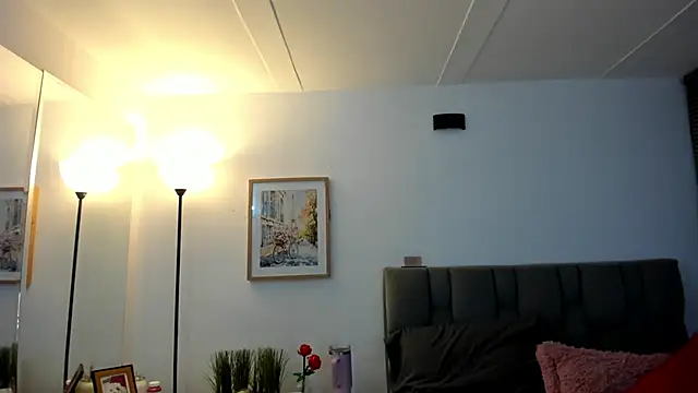 Chat XXX en directo de Gigi-bom