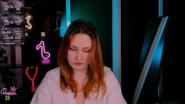 polly-cute élő XXX-chatje