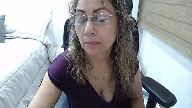 jesy_hotn Webbikameraesitys