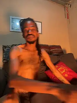 Chatroom XXX en direct de PrettyBoyRasta