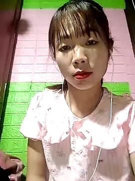 AmyLinee01 Webcam Show